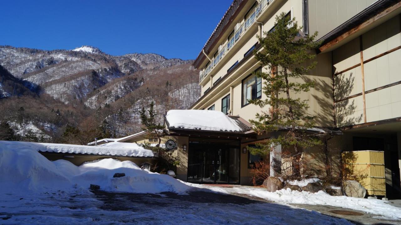 Tabist Kazeyuki Hotel Takayama  Bagian luar foto