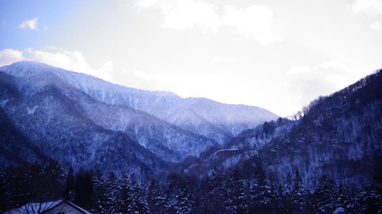 Tabist Kazeyuki Hotel Takayama  Bagian luar foto